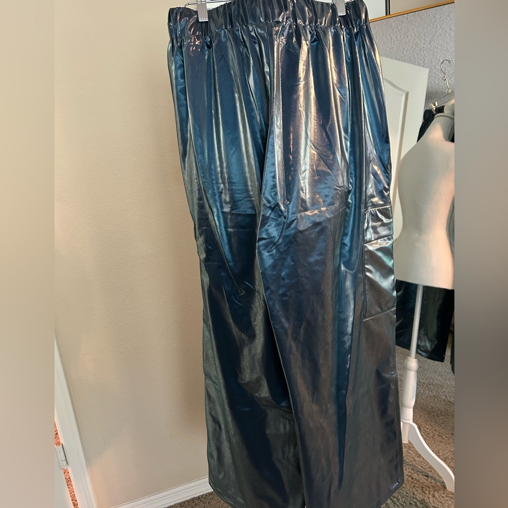 Rains wide waterproof pant Size M color Sonic - Picture 4 of 8